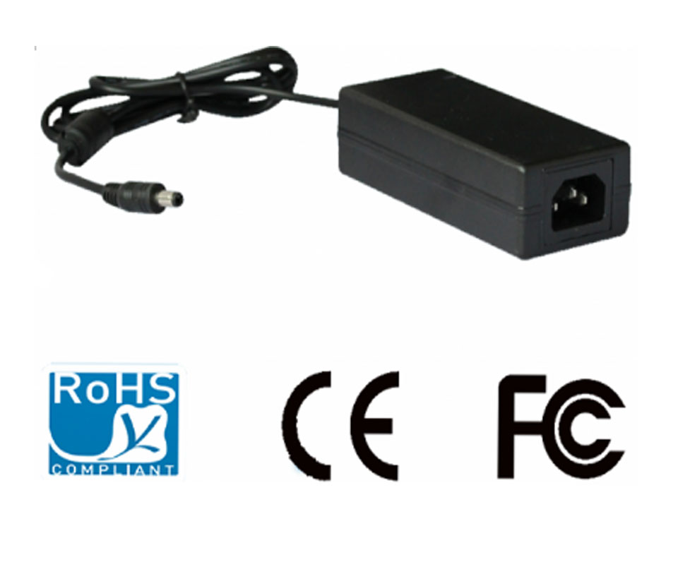 SAXXON-PSU1204EPAQ2-Fuente-de-poder-regulada+gratis-divisor-de-energia-4-conectores-macho-img7.jpg